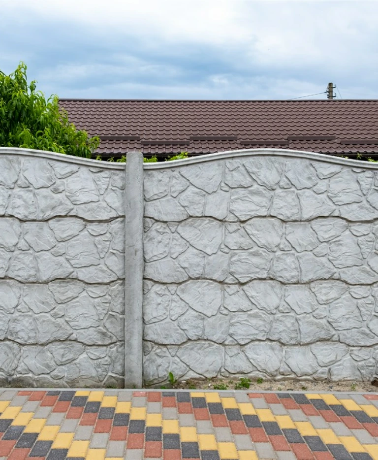 Płot betonowy