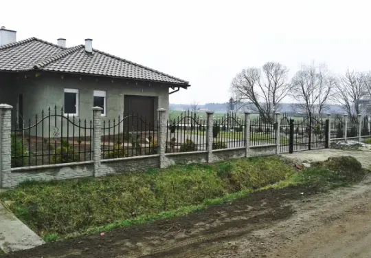 kamien-lupany-z-daszkiem-2